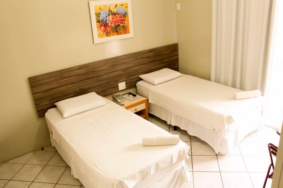 Vila Rica Hotel 카루아루 외부 사진